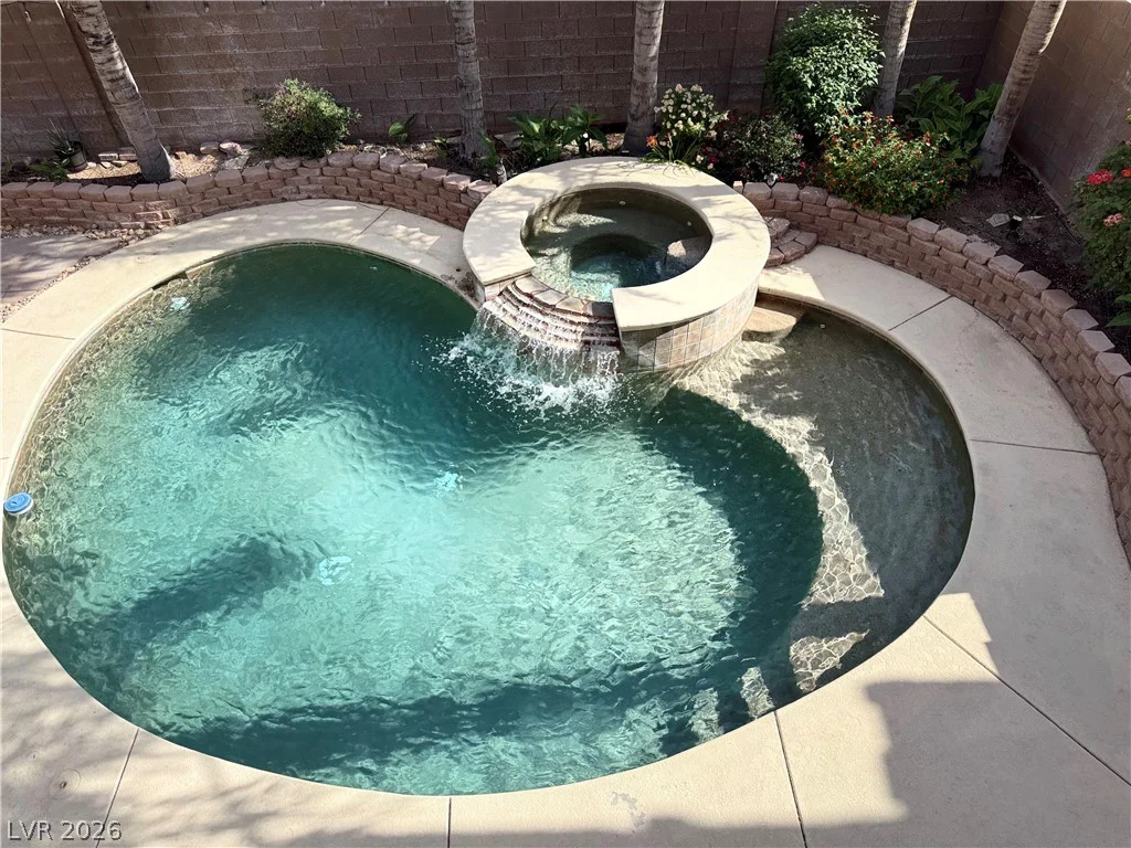 9109 Little Horse, Las Vegas, NV 89143