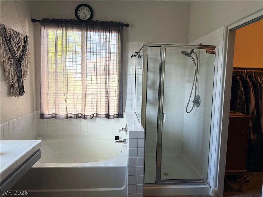 9109 Little Horse, Las Vegas, NV 89143