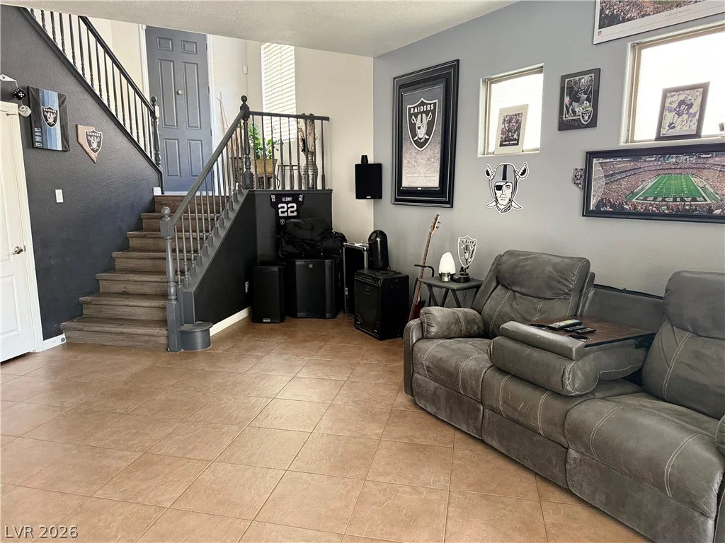 9109 Little Horse, Las Vegas, NV 89143