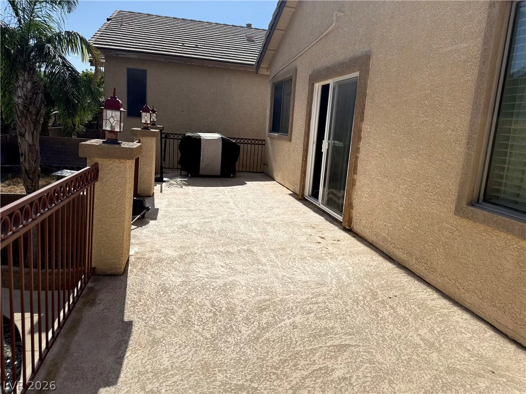 9109 Little Horse, Las Vegas, NV 89143