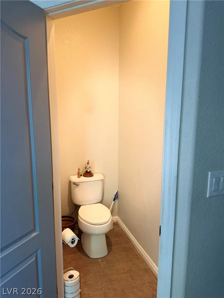 9109 Little Horse, Las Vegas, NV 89143