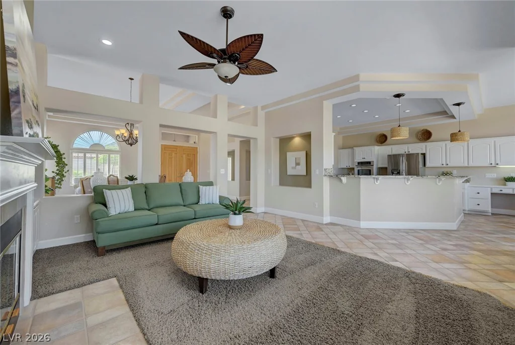 10300 Button Willow, Las Vegas, NV 89134