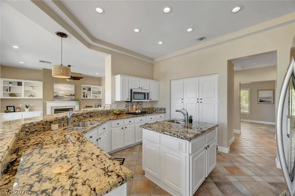 10300 Button Willow, Las Vegas, NV 89134