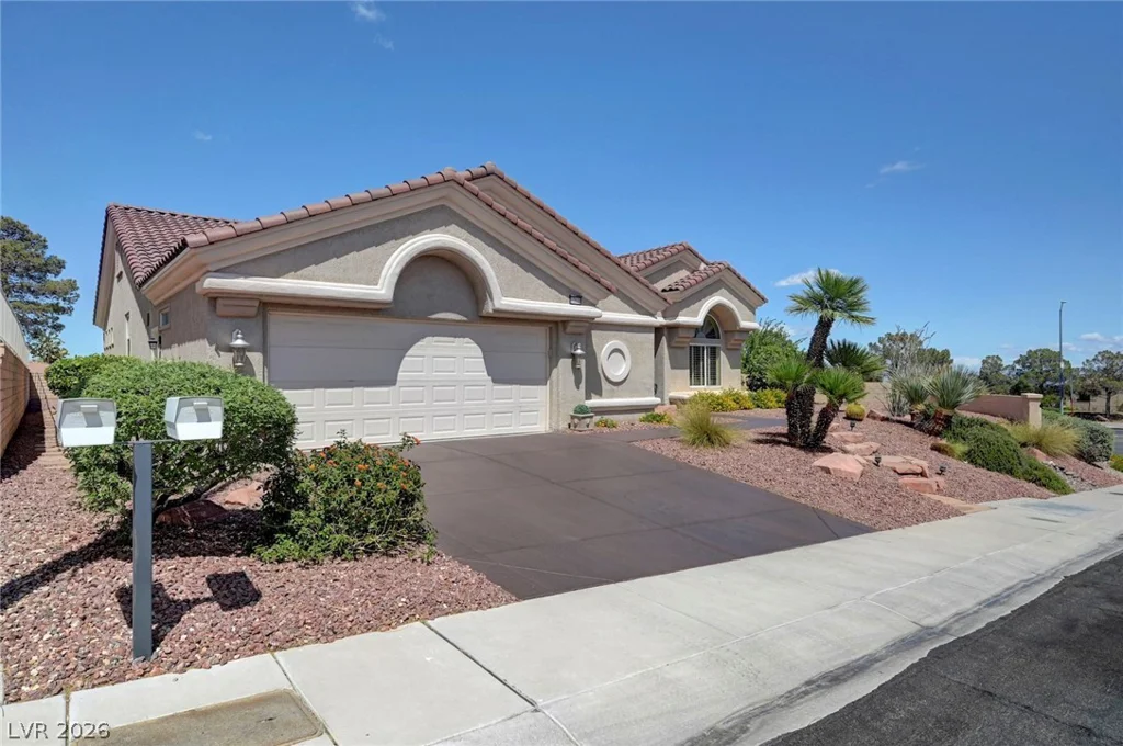 10300 Button Willow, Las Vegas, NV 89134