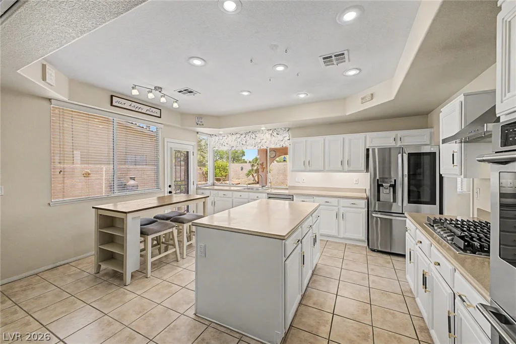 9144 Dove River, Las Vegas, NV 89134