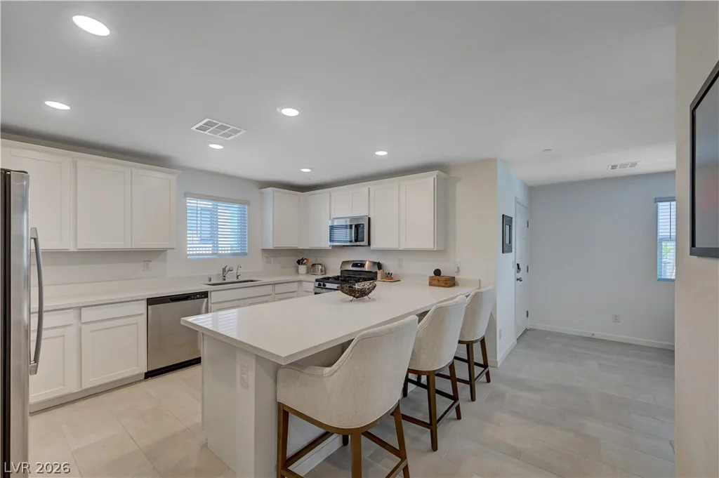 6318 Foxes Dale, Las Vegas, NV 89166