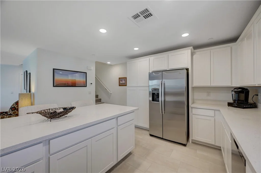 6318 Foxes Dale, Las Vegas, NV 89166