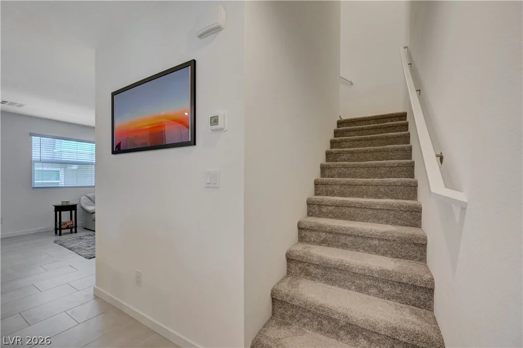 6318 Foxes Dale, Las Vegas, NV 89166