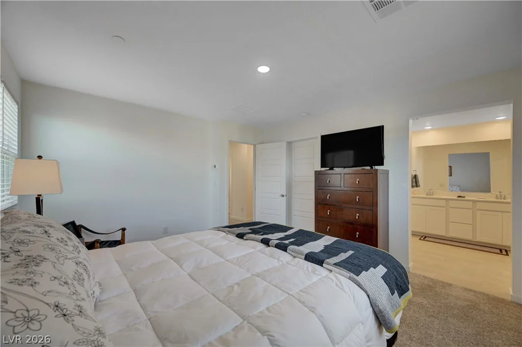 6318 Foxes Dale, Las Vegas, NV 89166