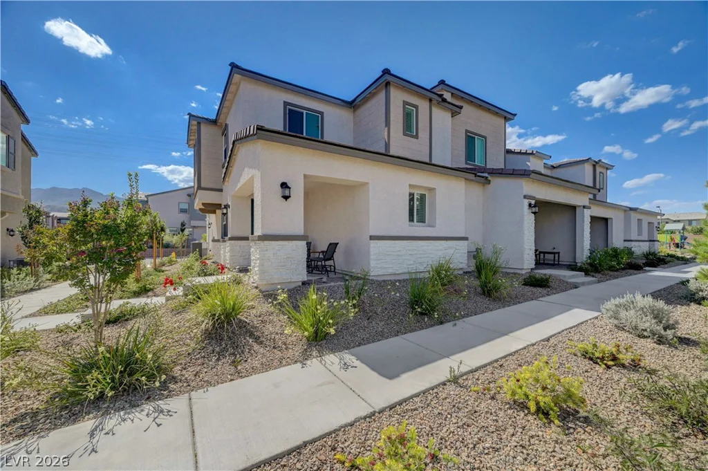 6318 Foxes Dale, Las Vegas, NV 89166