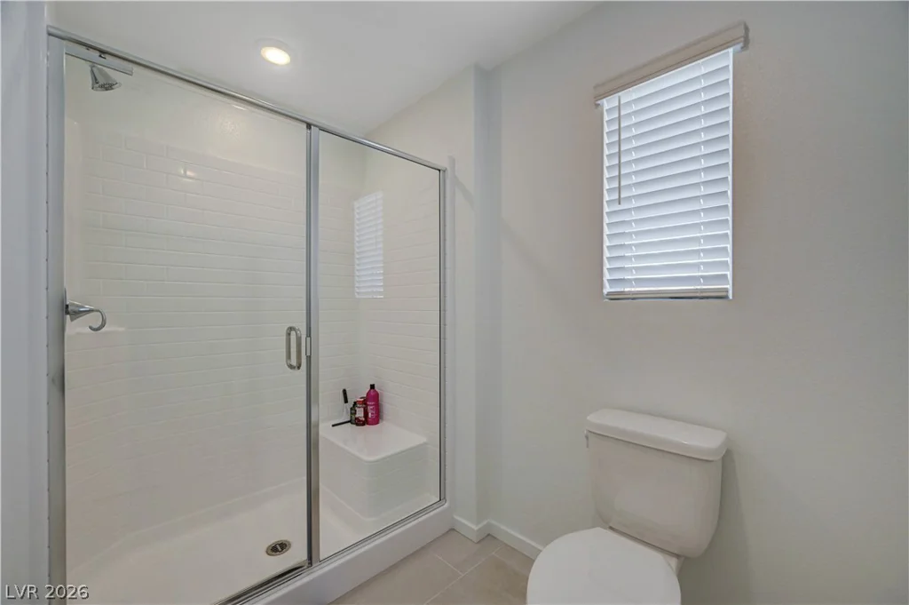 6318 Foxes Dale, Las Vegas, NV 89166