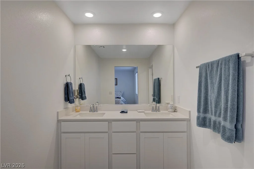 6318 Foxes Dale, Las Vegas, NV 89166
