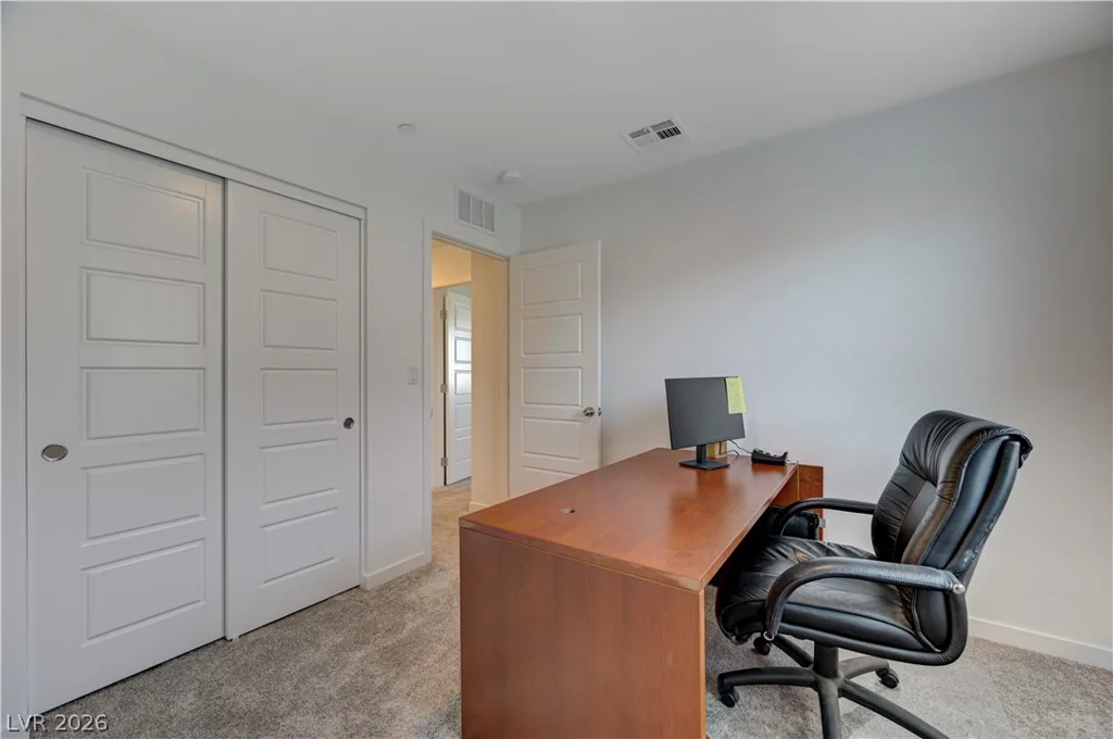 6318 Foxes Dale, Las Vegas, NV 89166