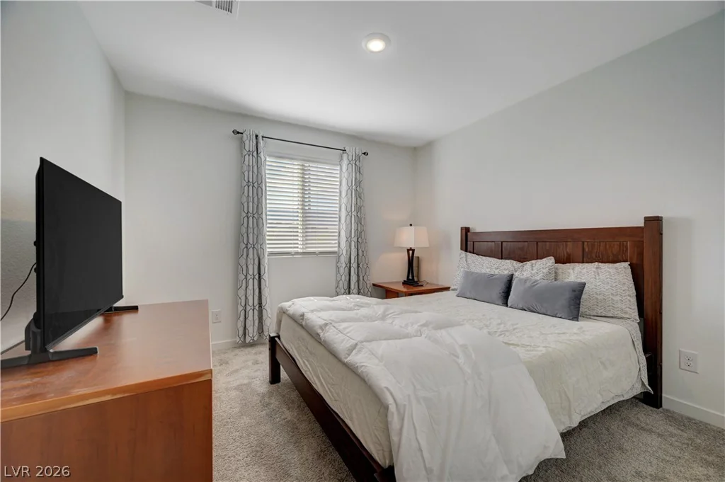 6318 Foxes Dale, Las Vegas, NV 89166