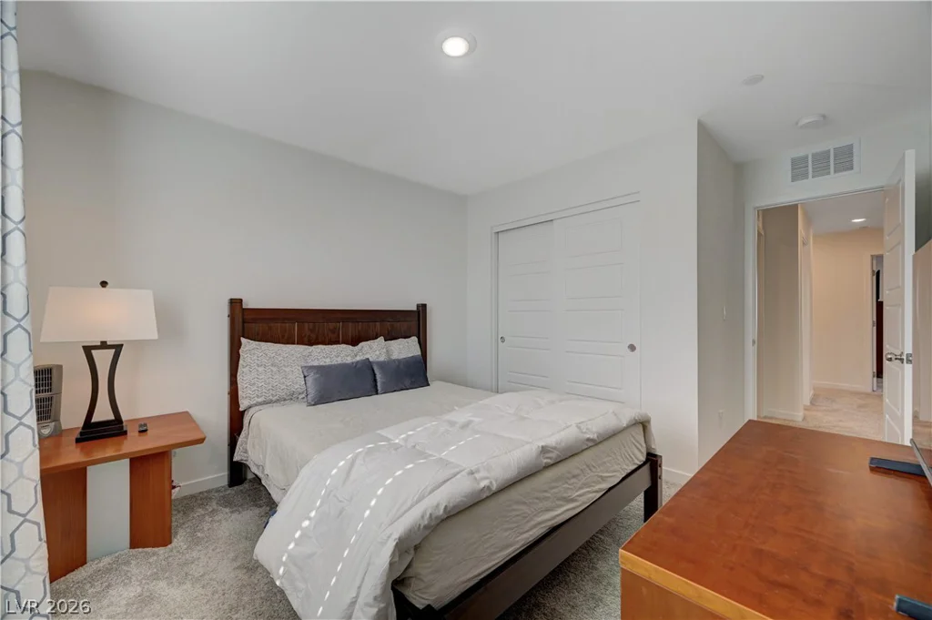 6318 Foxes Dale, Las Vegas, NV 89166