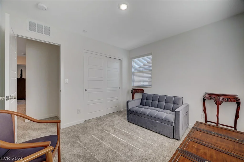 6318 Foxes Dale, Las Vegas, NV 89166