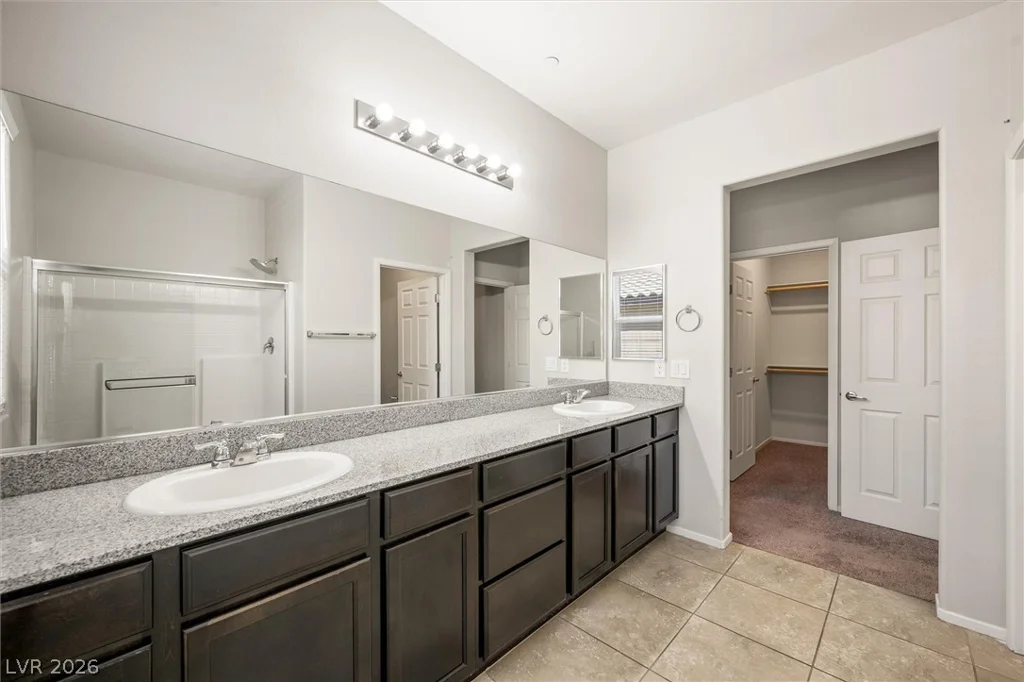1301 Luna Del Oro, Henderson, NV 89002