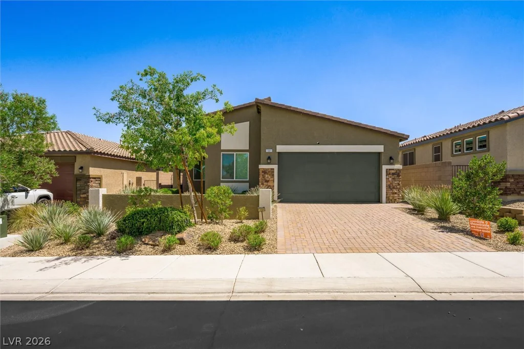 1301 Luna Del Oro, Henderson, NV 89002