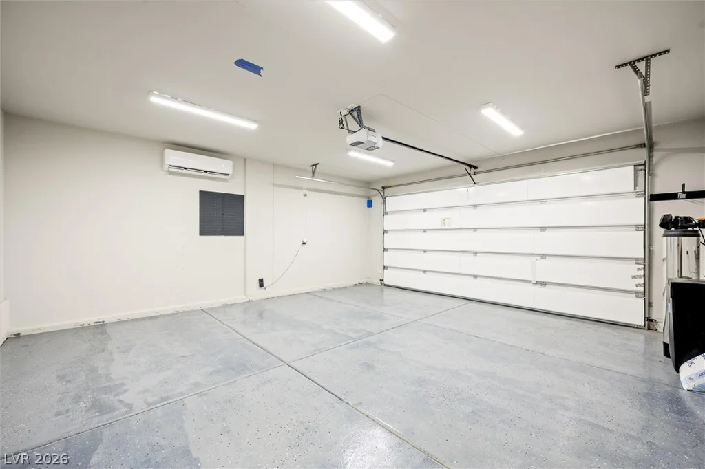 1301 Luna Del Oro, Henderson, NV 89002