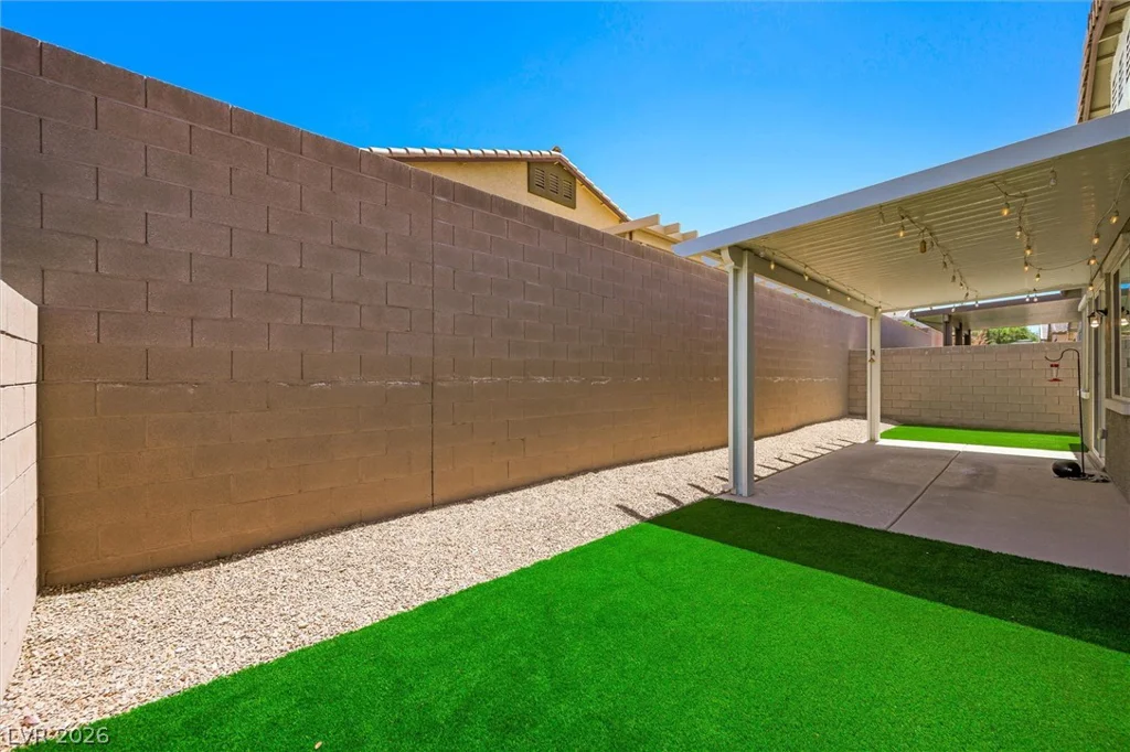 1301 Luna Del Oro, Henderson, NV 89002