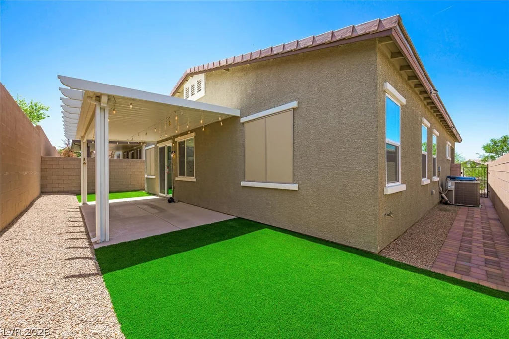 1301 Luna Del Oro, Henderson, NV 89002