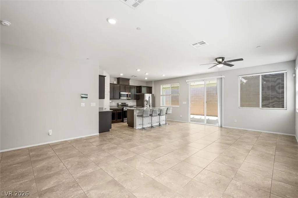 1301 Luna Del Oro, Henderson, NV 89002