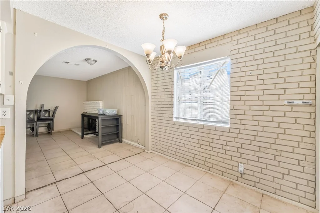 1313 Madison, Las Vegas, NV 89106