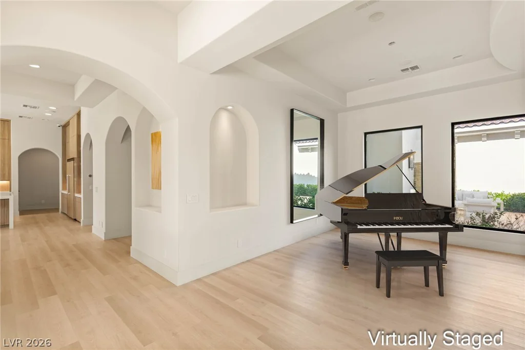 8895 Tenaya, Las Vegas, NV 89113