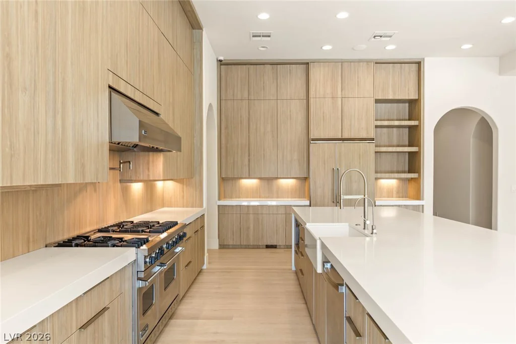 8895 Tenaya, Las Vegas, NV 89113