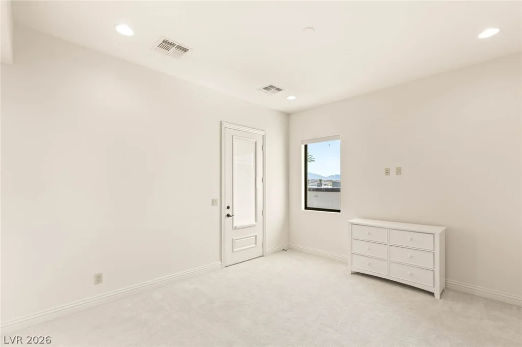 8895 Tenaya, Las Vegas, NV 89113