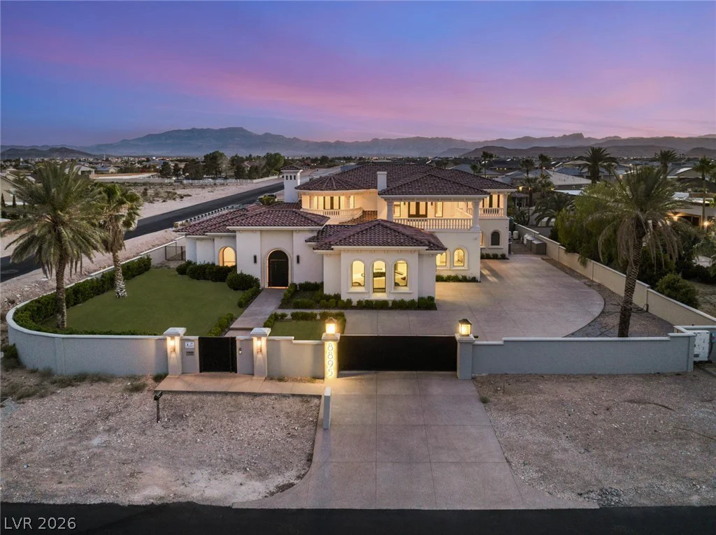 8895 Tenaya, Las Vegas, NV 89113