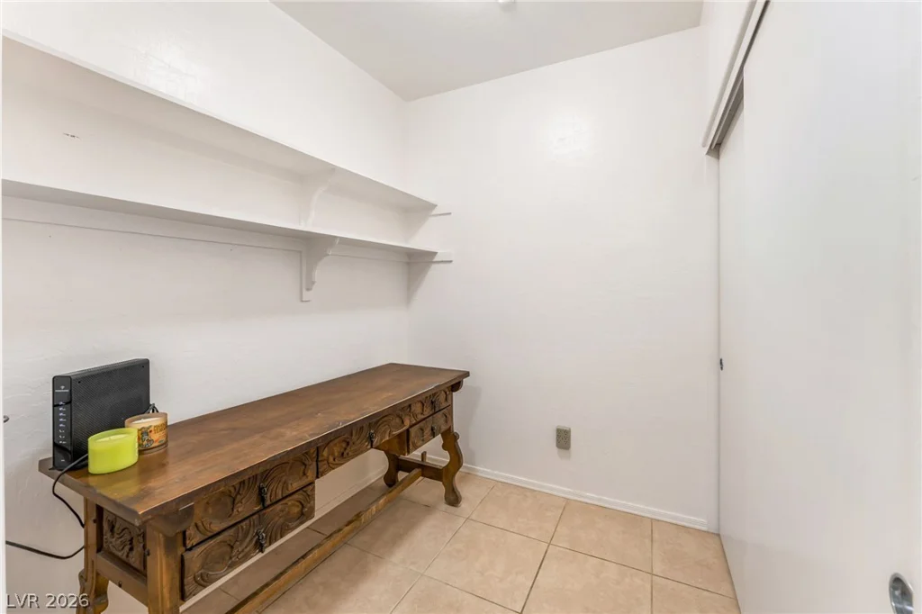 4660 Basilicata, North Las Vegas, NV 89084