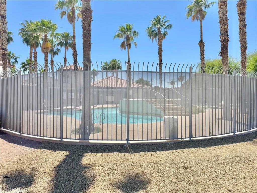 3318 Decatur, Las Vegas, NV 89130