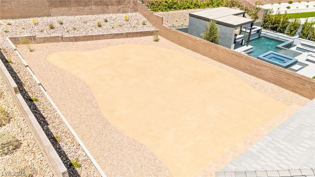 25 Agnew, Las Vegas, NV 89138