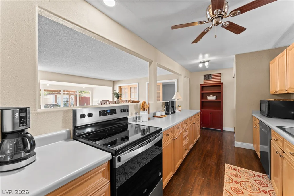 1212 Westlund, Las Vegas, NV 89102