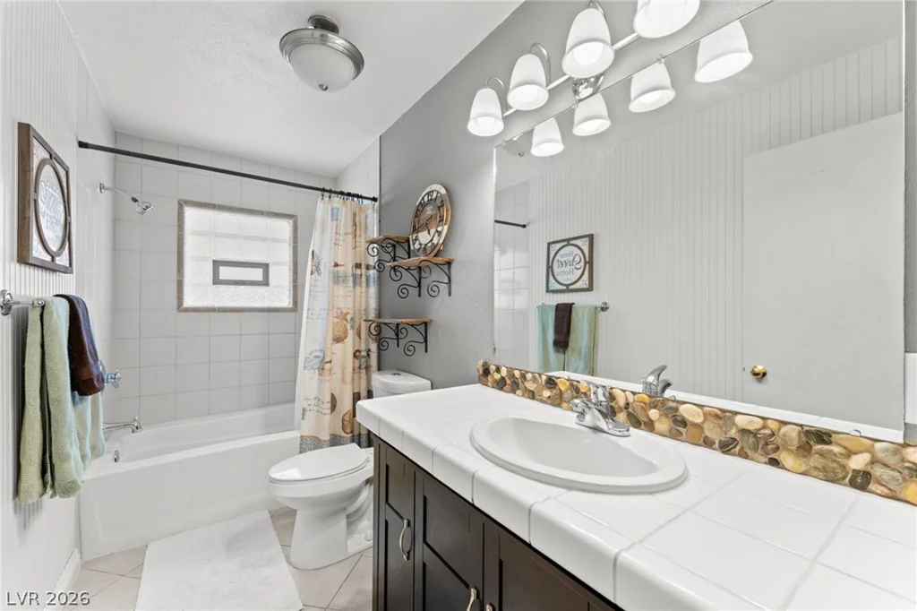 1212 Westlund, Las Vegas, NV 89102