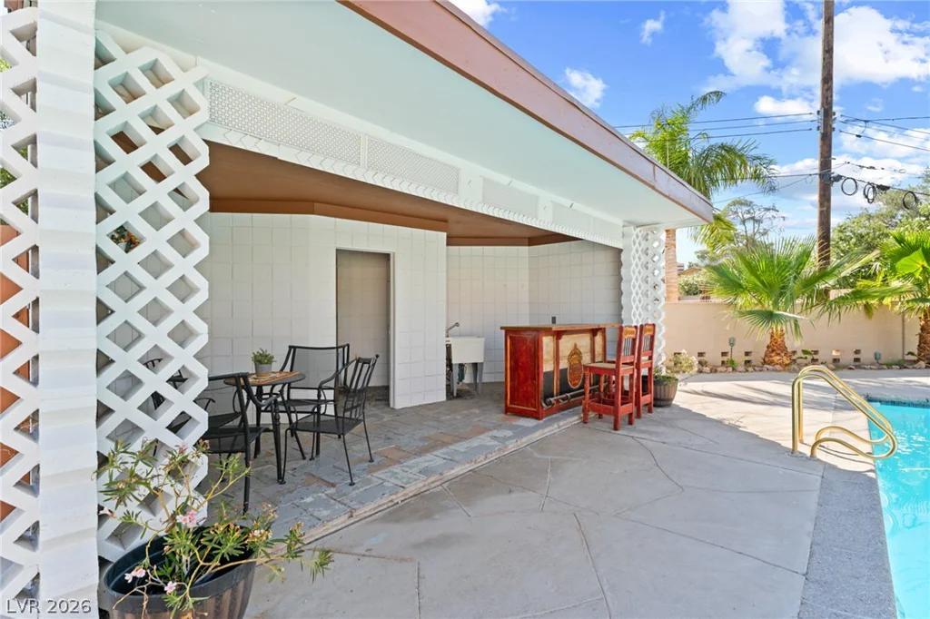 1212 Westlund, Las Vegas, NV 89102