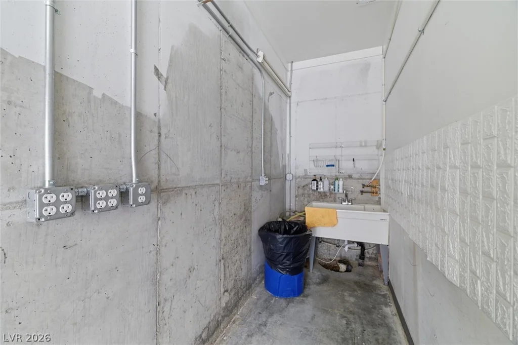 641 Woodchips, Pahrump, NV 89048