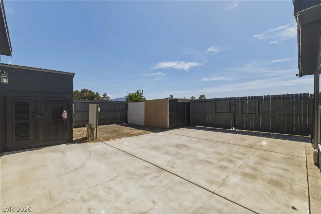 641 Woodchips, Pahrump, NV 89048