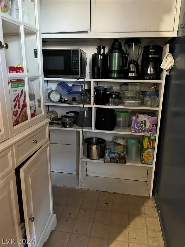 609 TIFFANY, Las Vegas, NV 89101