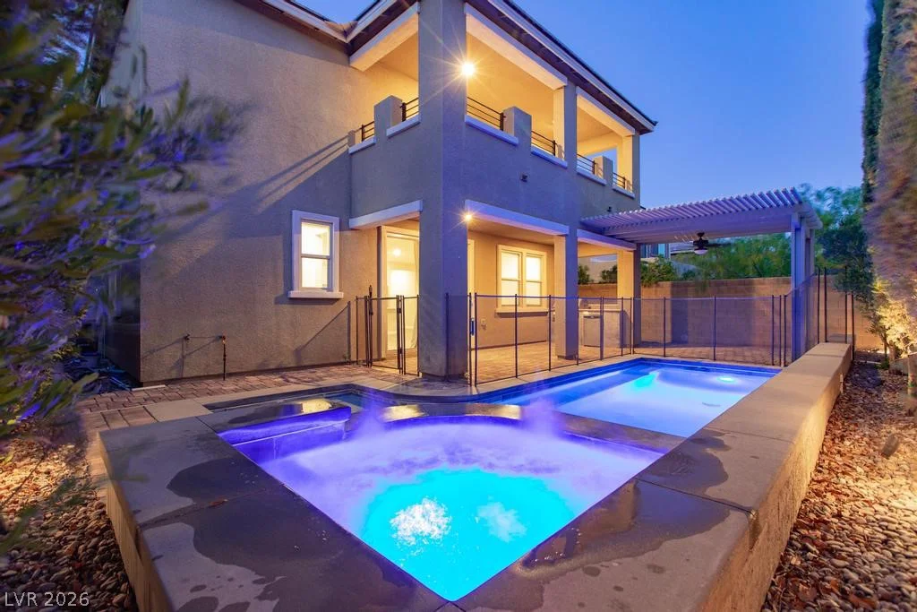 909 Riverlawn, Las Vegas, NV 89138