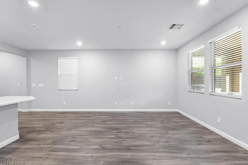 909 Riverlawn, Las Vegas, NV 89138