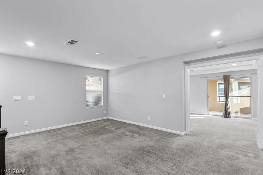909 Riverlawn, Las Vegas, NV 89138