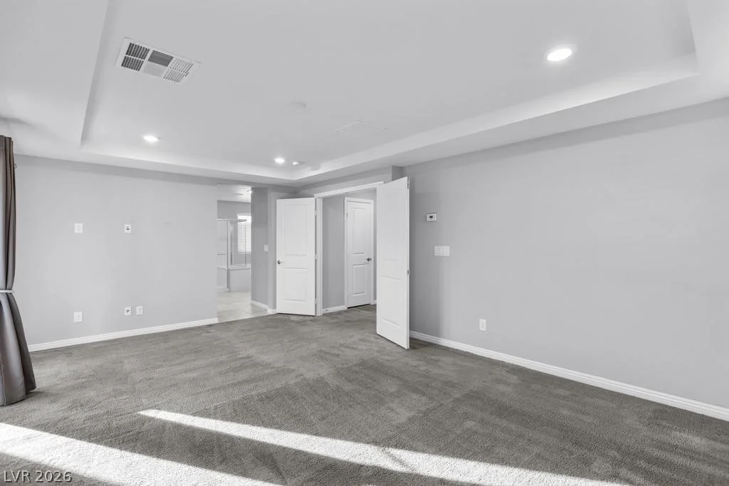 909 Riverlawn, Las Vegas, NV 89138