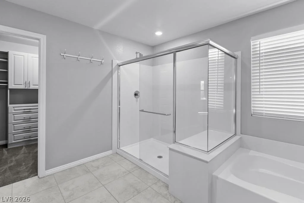 909 Riverlawn, Las Vegas, NV 89138