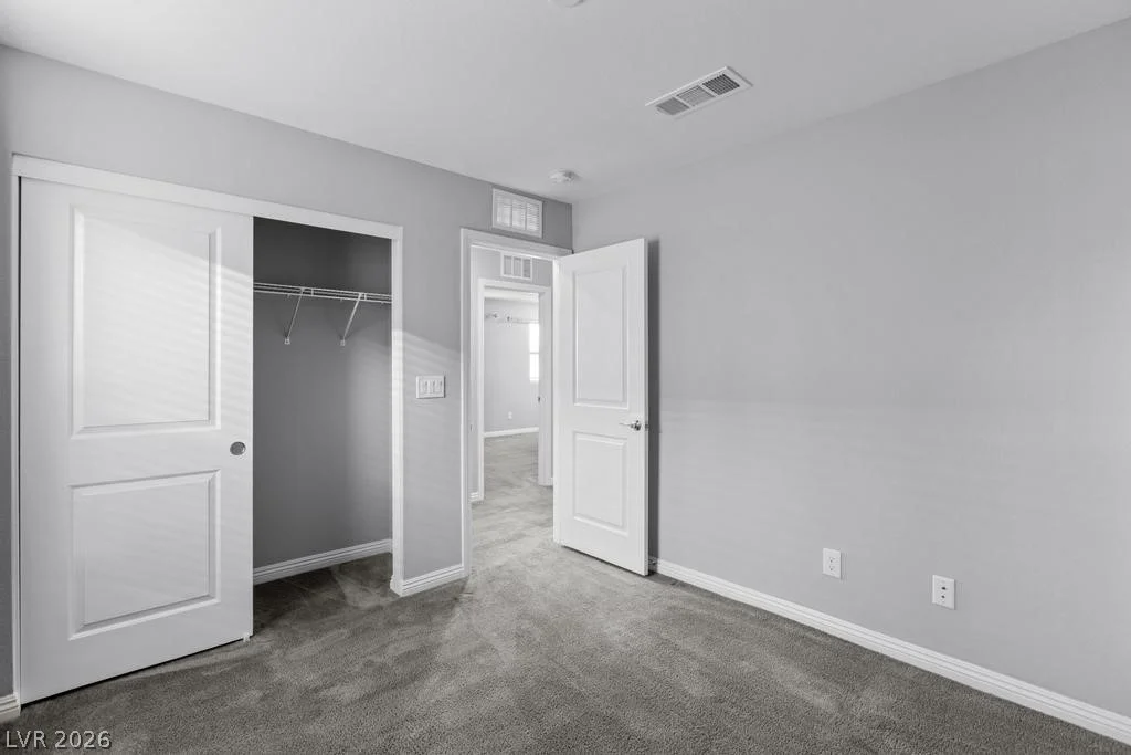 909 Riverlawn, Las Vegas, NV 89138