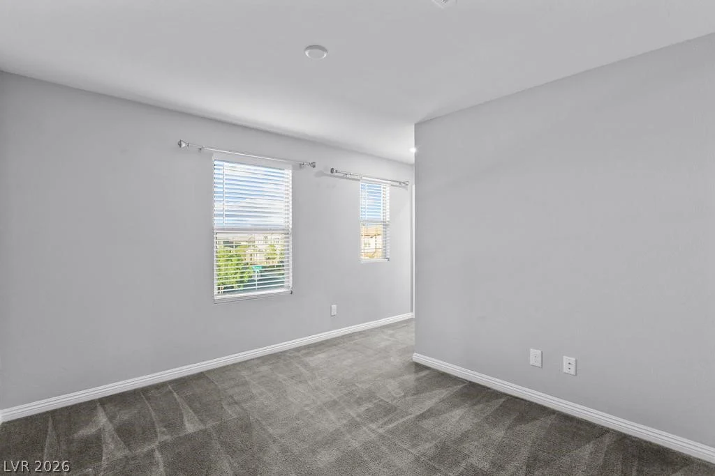 909 Riverlawn, Las Vegas, NV 89138