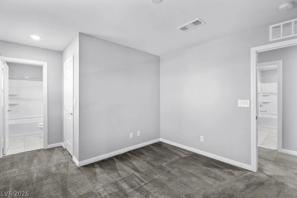 909 Riverlawn, Las Vegas, NV 89138