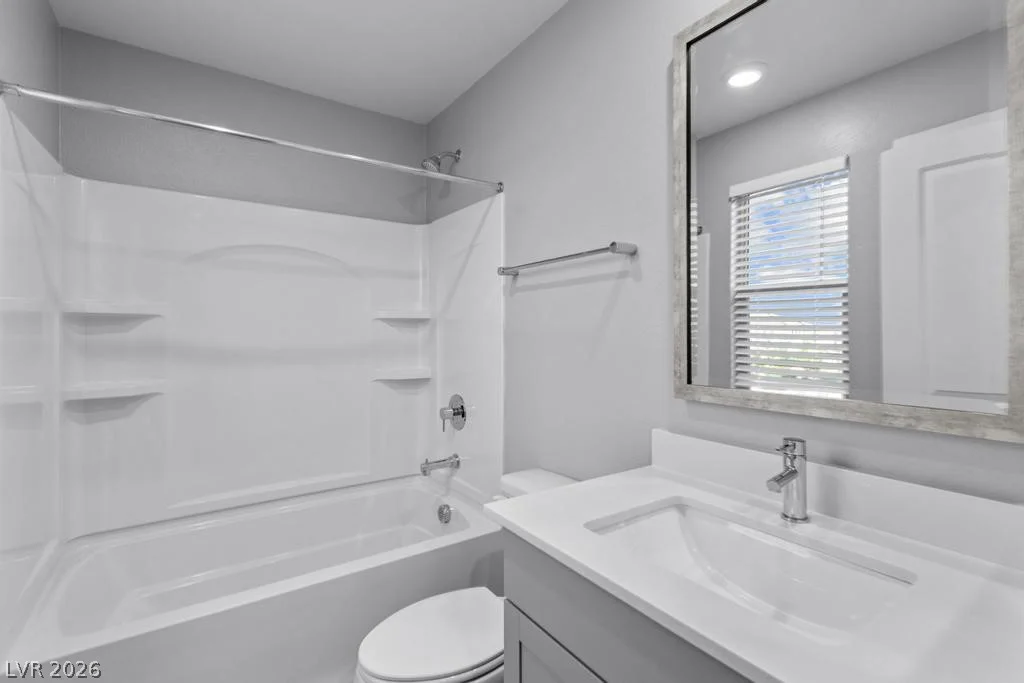 909 Riverlawn, Las Vegas, NV 89138