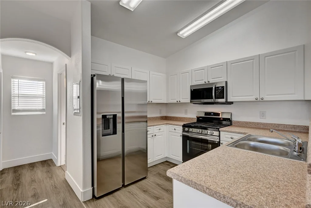 8830 Tomnitz, Las Vegas, NV 89178